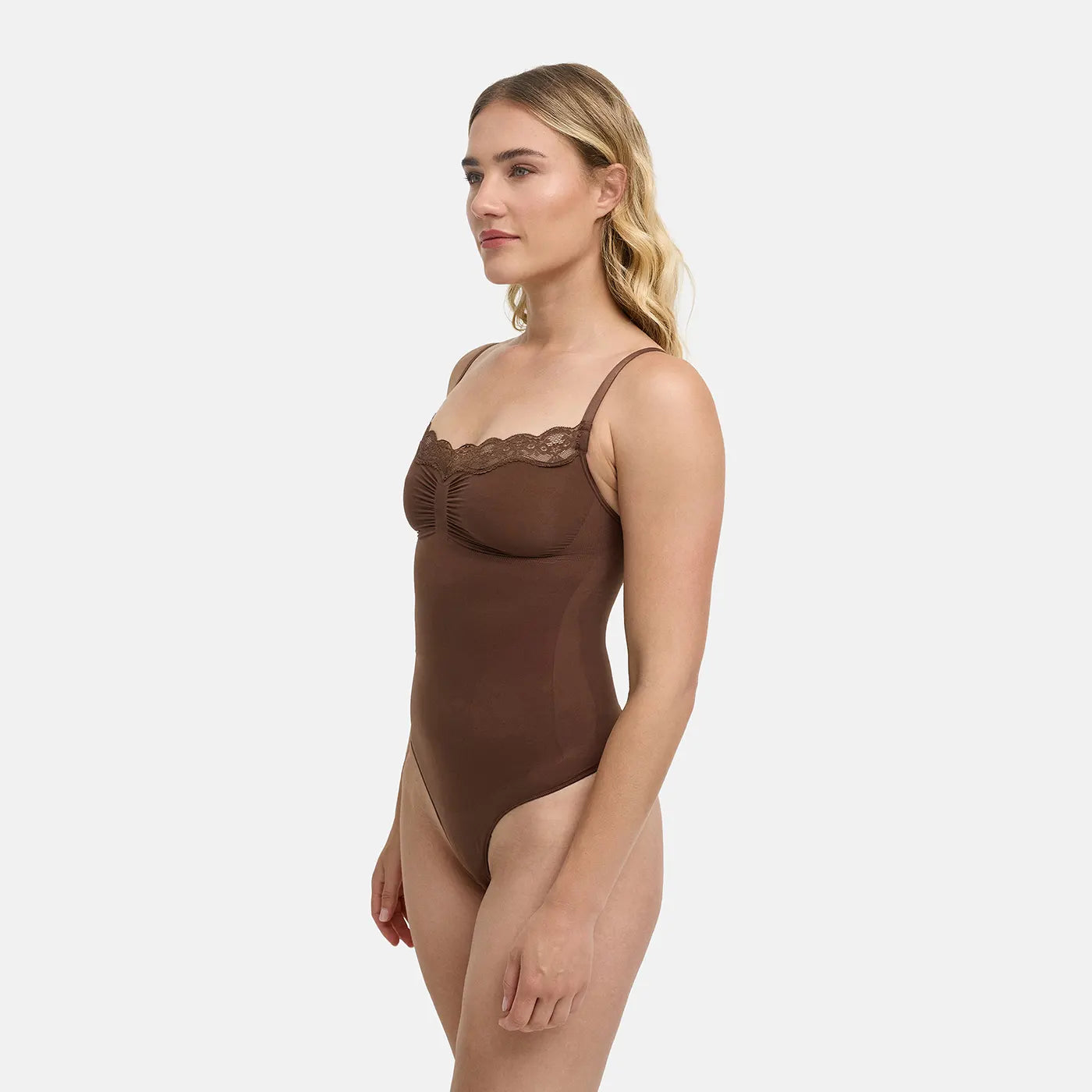 N° 704 - Body modelujące z koronką
