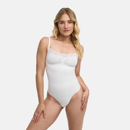 N° 704 - Body modelujące z koronką